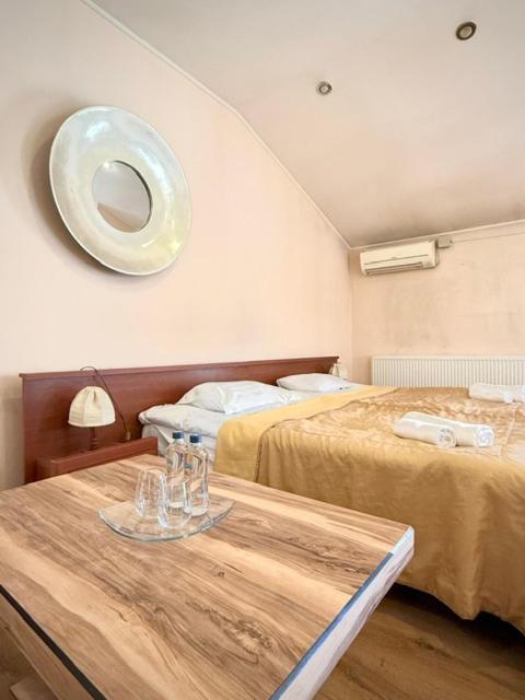 Hotel Vake Tbilisi ภายนอก รูปภาพ